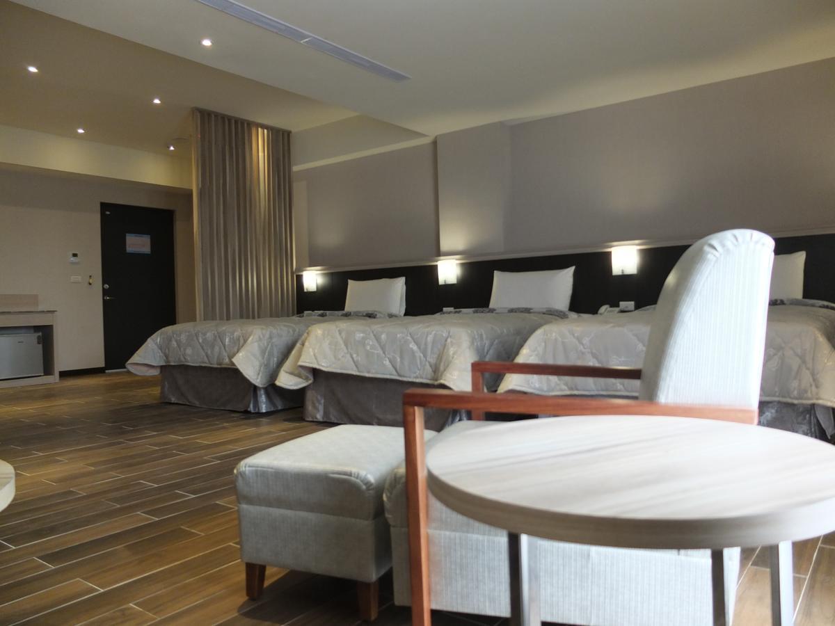 Verygood Business Hotel Huatan Buitenkant foto