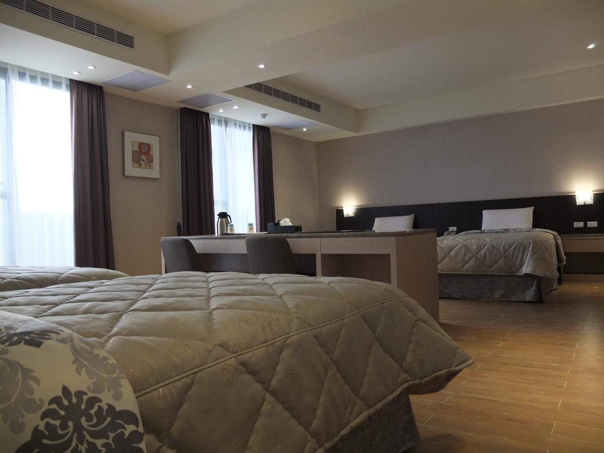 Verygood Business Hotel Huatan Buitenkant foto