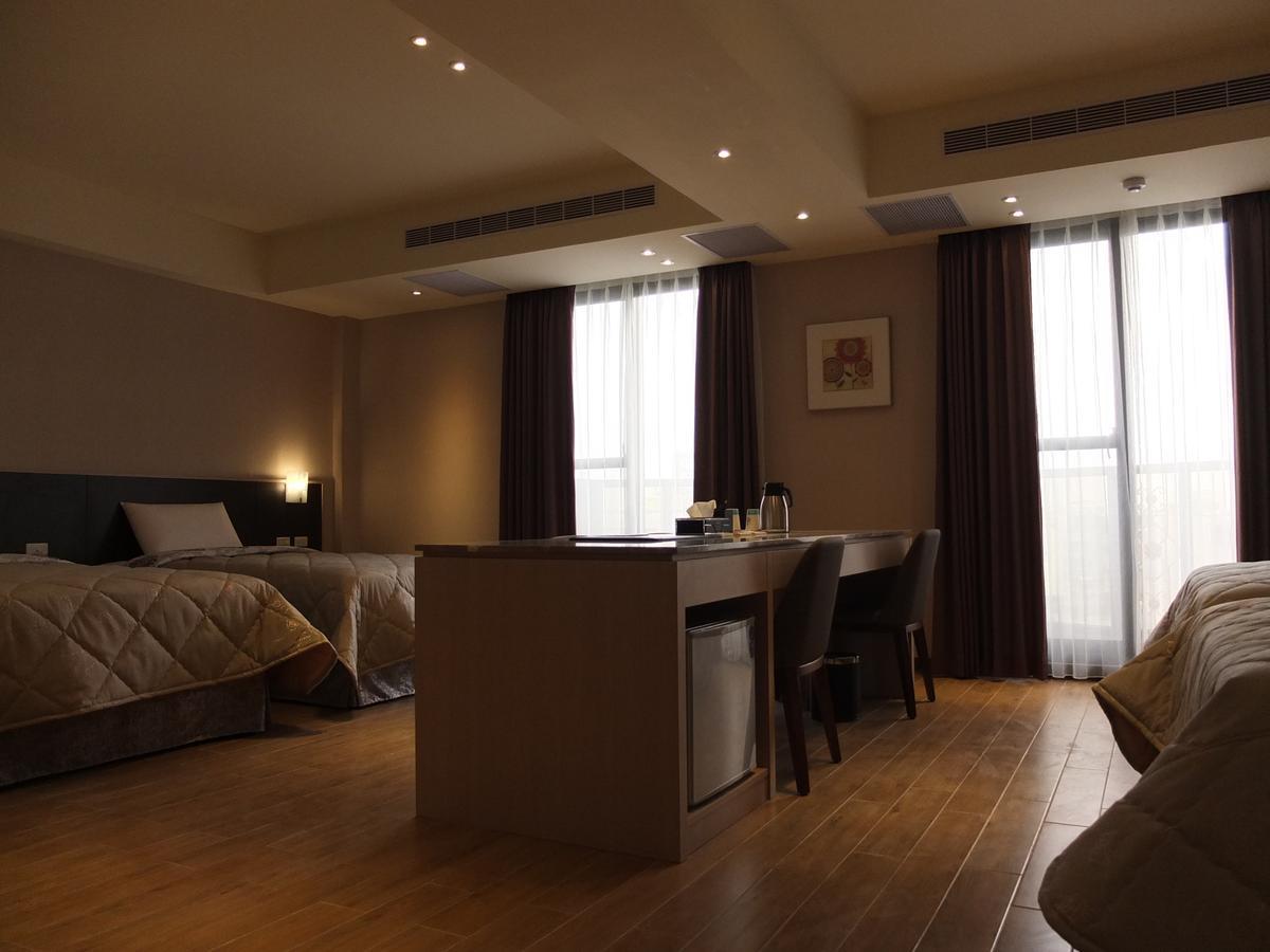 Verygood Business Hotel Huatan Buitenkant foto