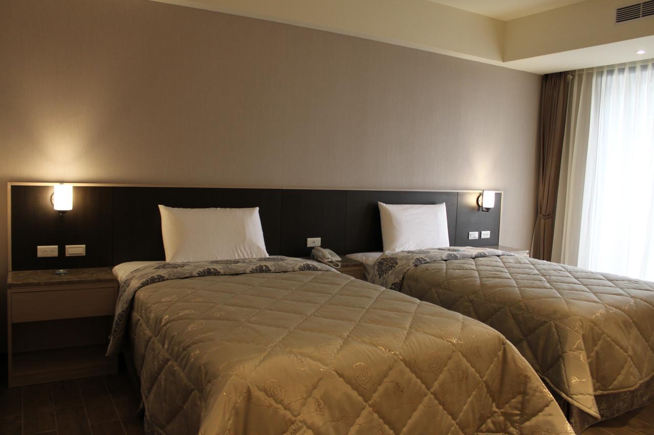 Verygood Business Hotel Huatan Buitenkant foto