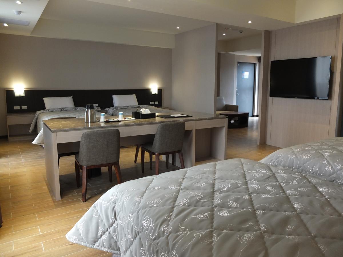 Verygood Business Hotel Huatan Buitenkant foto