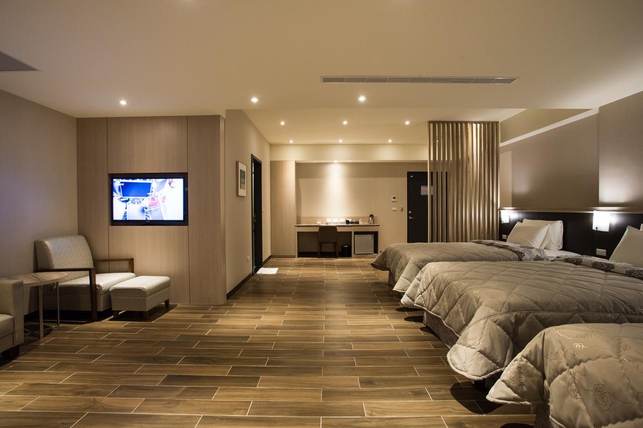 Verygood Business Hotel Huatan Buitenkant foto